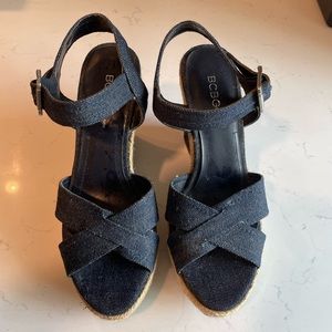 BCBG never worn platform wedges